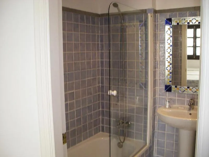 Отель Hostal Posada Los Alcazares Кордова