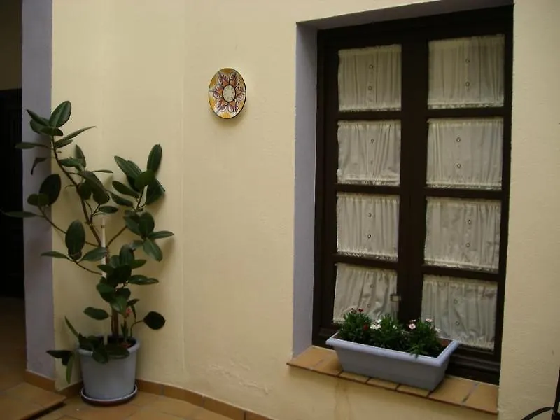 Отель Hostal Posada Los Alcazares Кордова